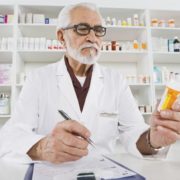 Qué estudiar para ser (químico) farmacéutico